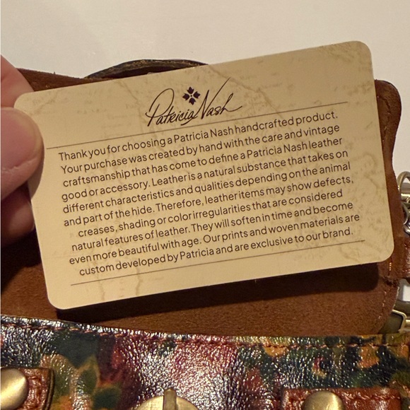 Patricia Nash Mini Vienna Floral Charm Keychain - Multi Print NWT - Picture 15 of 15